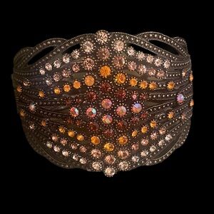 Sparkling art deco style Rhinestone Cuff clasp Bracelet